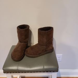 Ugg boots classic chocolate